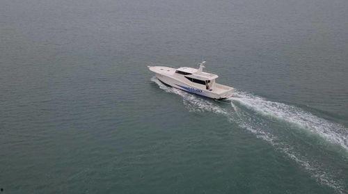 国产钓鱼艇下水视频大全,尽览我国船舶制造业风采