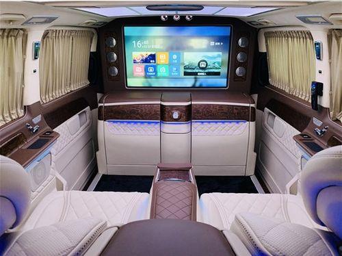 国产商务车改造床车视频,床车改造视频揭秘舒适出行新选择